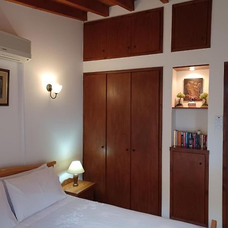 Niovi House Apartman Tóhni Kültér fotó